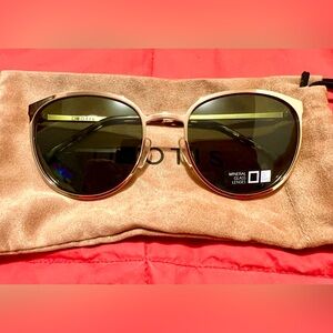 OTIS ‘RUMOURS’ Sunglasses- Gold Frame/Green Lens) NWT, Classic look, Limited!